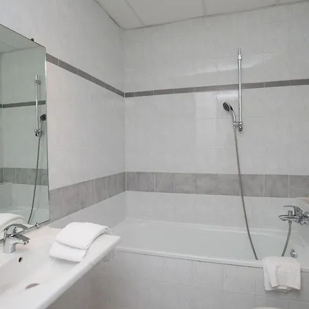 Hotel De France 3*