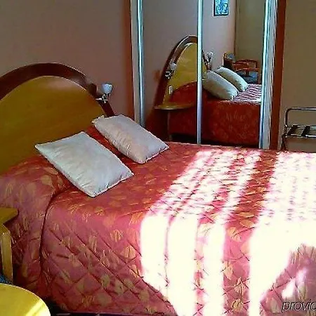 Hotel De France Cannes